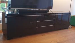 Sideboard und TV Möbe