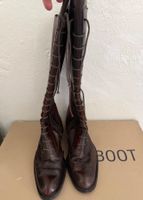 Wunderschöne Lederstiefel von Navybott mit Schnürsenkeln und