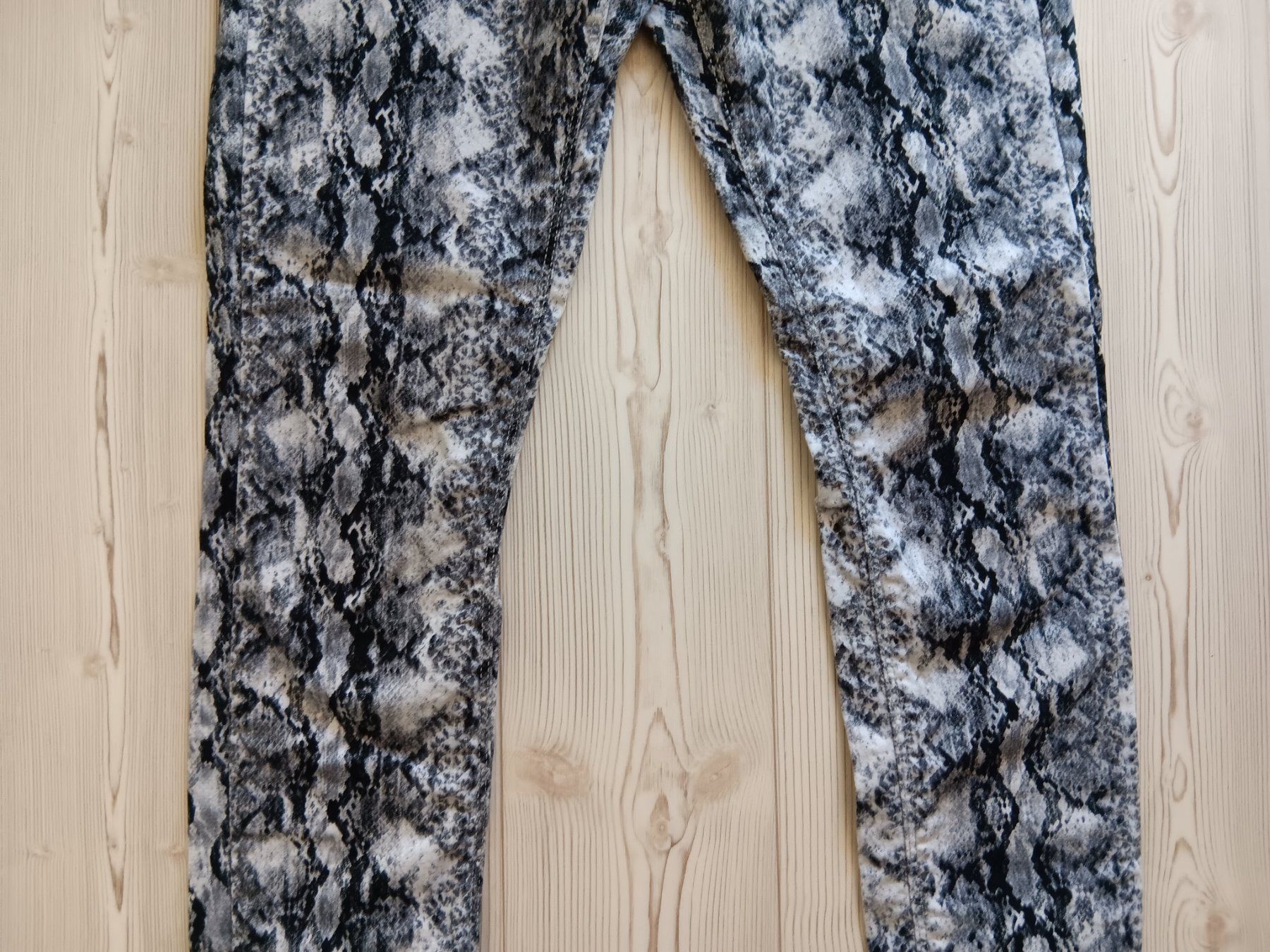 Please Jeans Jeans: PLEASE P78 Jeans taille / Grosse XXS – Gebraucht aus Cossonay-ville von Super-Price-Quality 2
