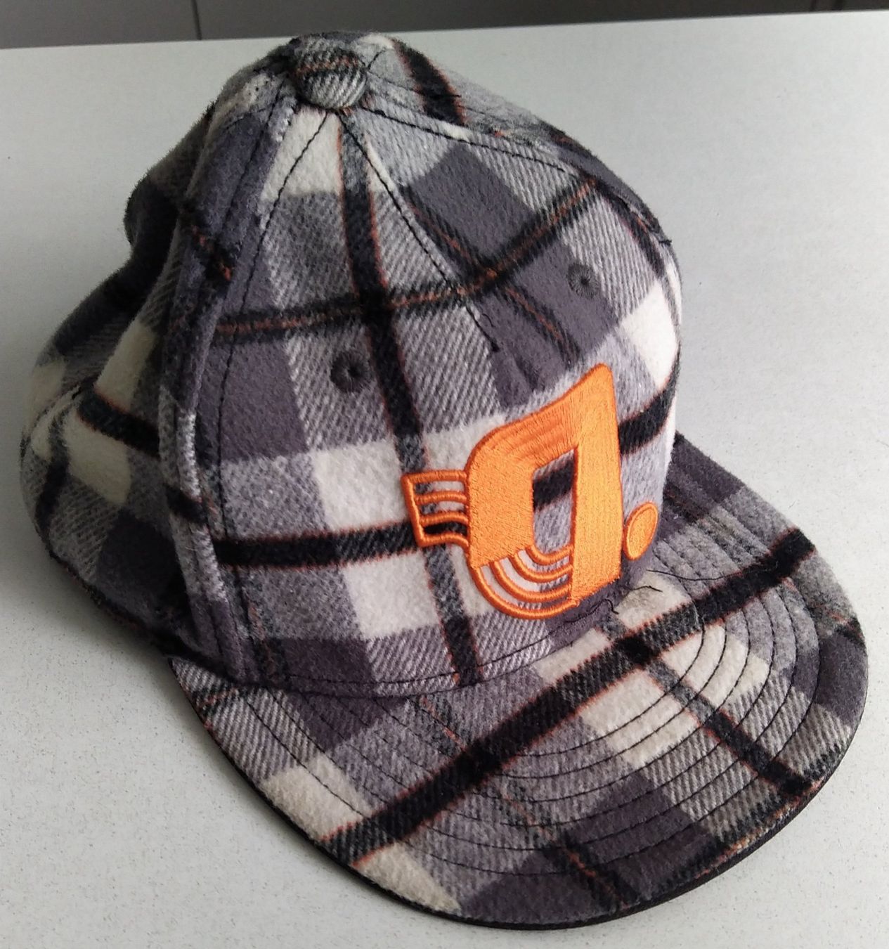 H&M Autres vêtements fille: 1 Cap Gr. 134 / 140 – D'occasion à St. Gallen par Patrizia0711