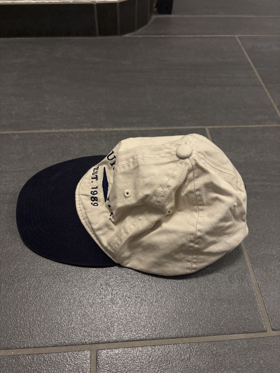 Copricapi, berretti & cappellini: Vintage Surf Style Cap – Usato da Rümlang venduto da svent 2