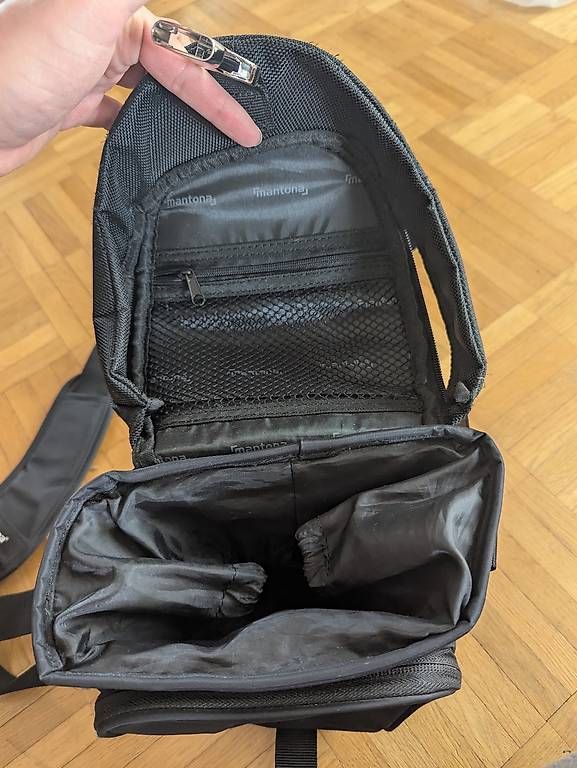 Sacs: Kameratasche/ Umhängetasche  – D'occasion à Basel par bea_tt8f 1