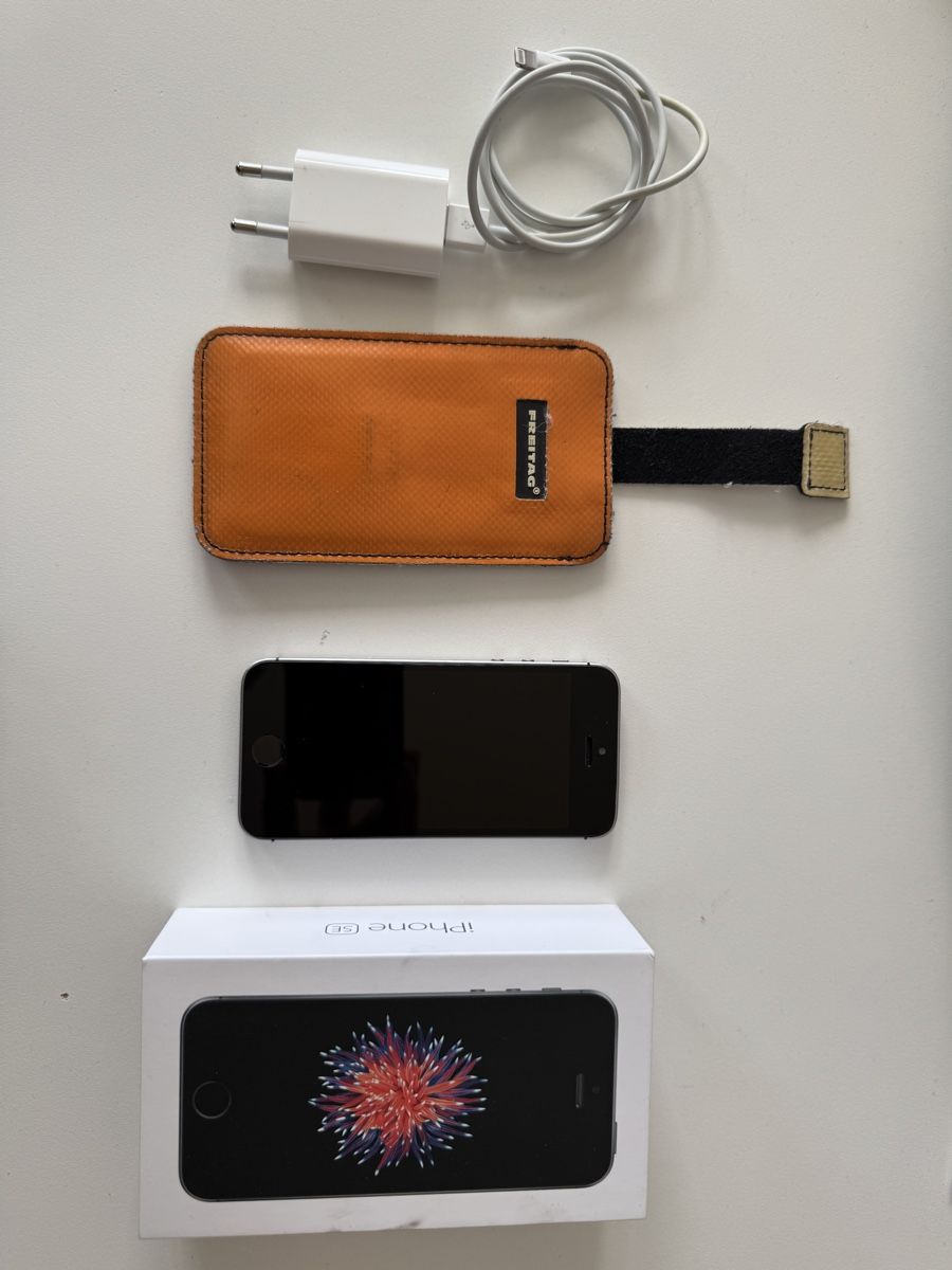 Apple Telefoni cellulari / Smartphones: iPhone SE 64GB Space Gray – Usato da Wil SG venduto da IozzoL