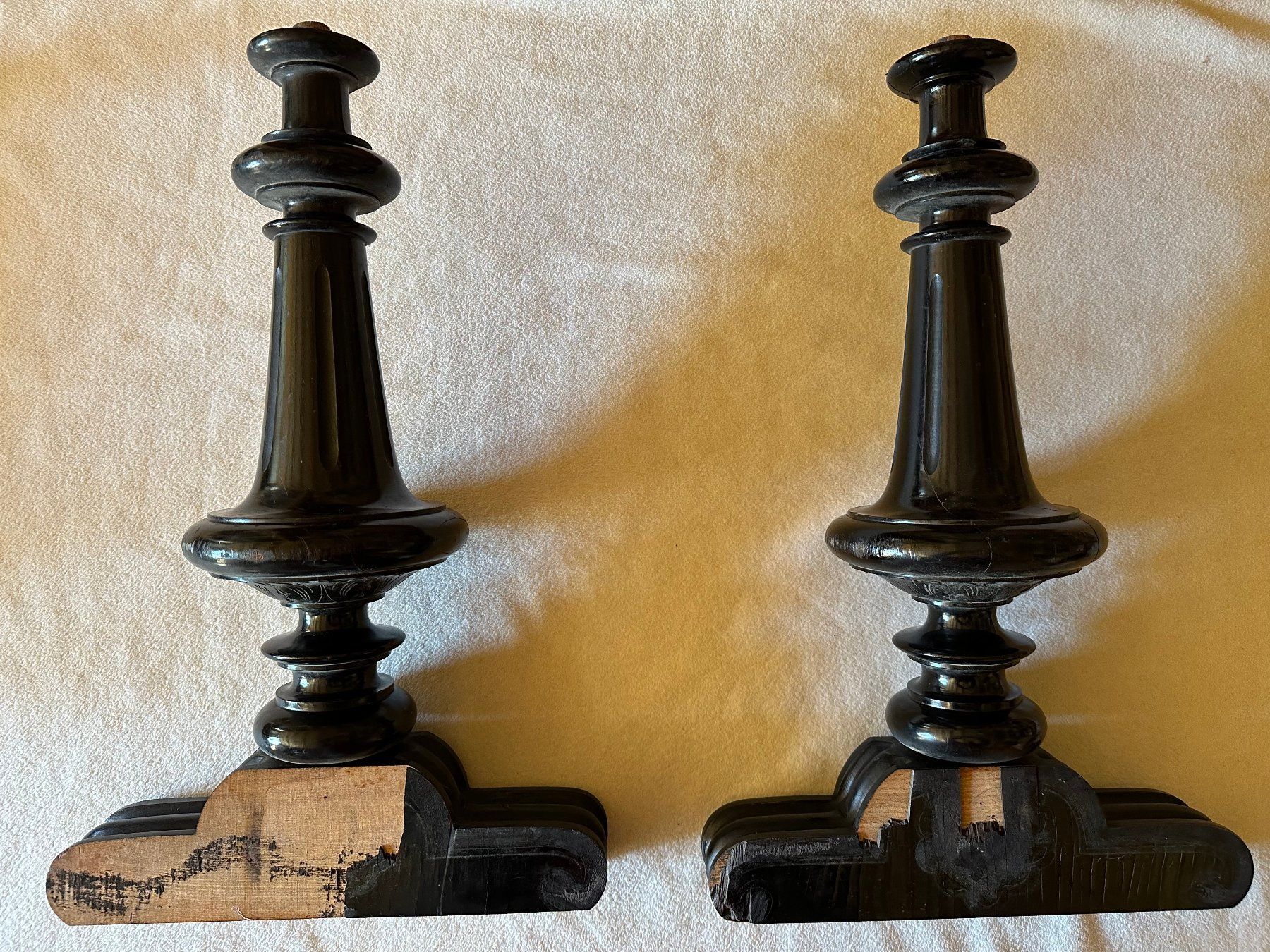Strumenti musicali: 2 pieds de piano Blüthner anciens – Usato da Ste-Croix venduto da BuffetSC 2