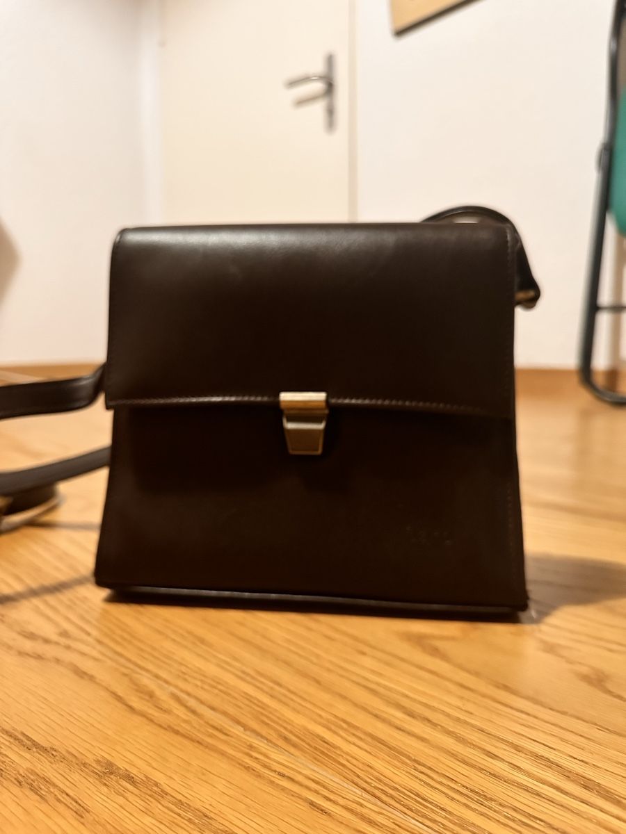 Taschen für Damen: Schöne Tasche – Gebraucht aus Belp von Ozlem_sah34 1