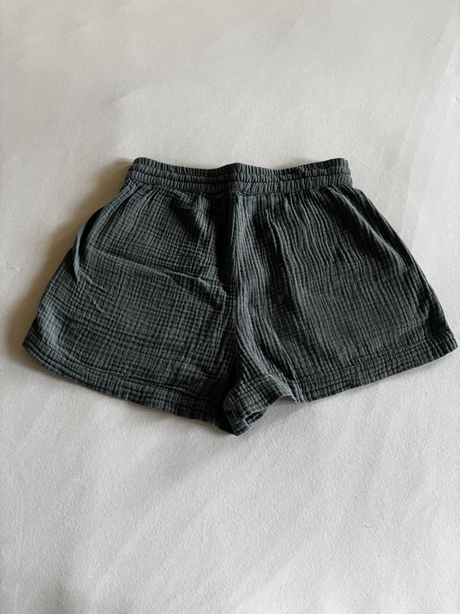 Pull&Bear Pantalons: short Pull&bear  – Neuf (Voir description) à Vouvry par sha_rk5q 2