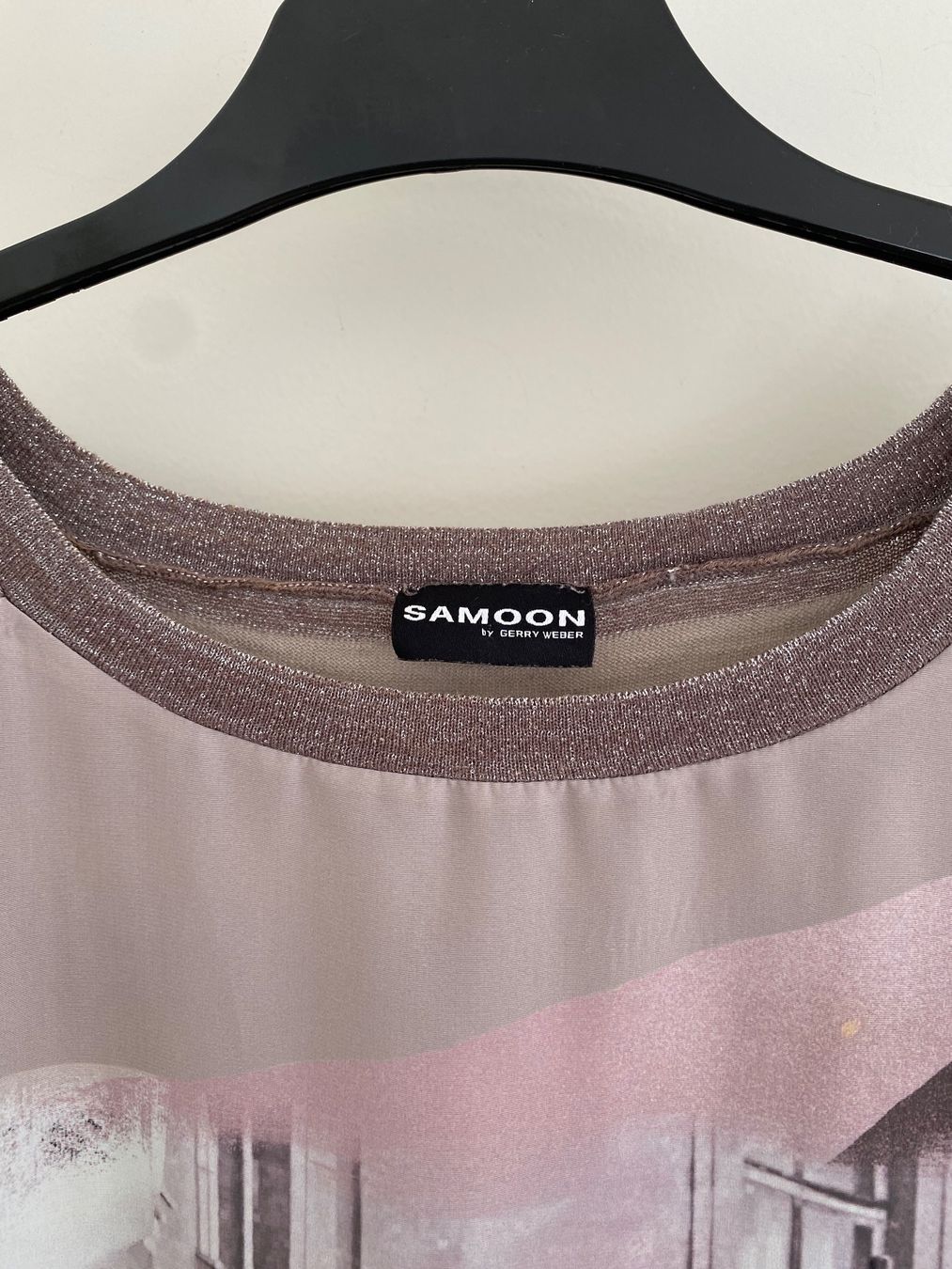 T-shirt: T-Shirt Gr. 42 fstlich – Usato da Rapperswil SG venduto da Hubeli 1