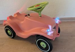 Custom Big Bobby Car in Rosa mit LED-Beleuchtung!