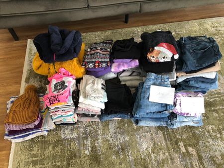 Kinderkleider diverse Grössen fast Neu A Ware