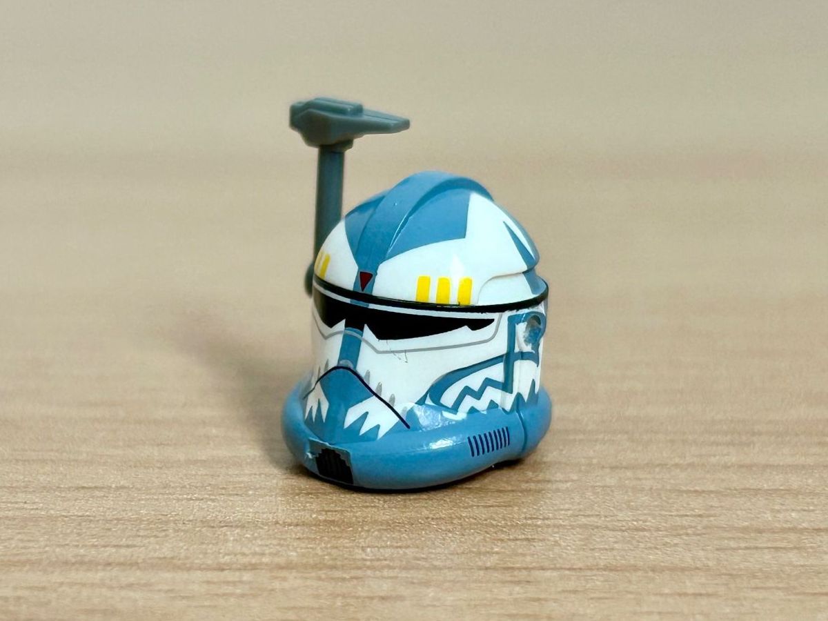 Lego Kit di costruzioni: Custom Lego Star Wars accessory - Commander Wolffe Helmet – Nuovo (secondo la descrizione) da Genthod venduto da daz_world