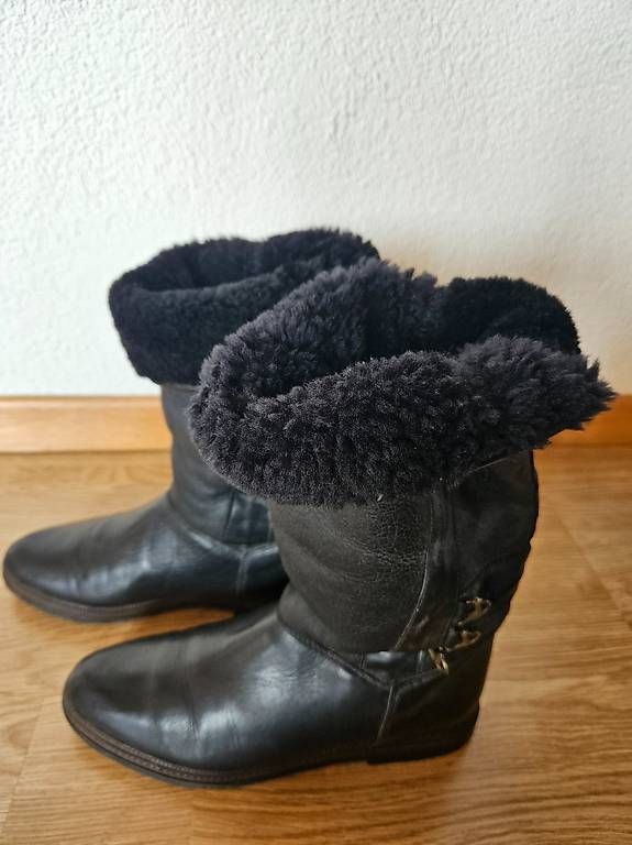 Scarpe da donna: Winterstiefel, Winterschuhe – Usato da Worb venduto da jun_fj8w 2