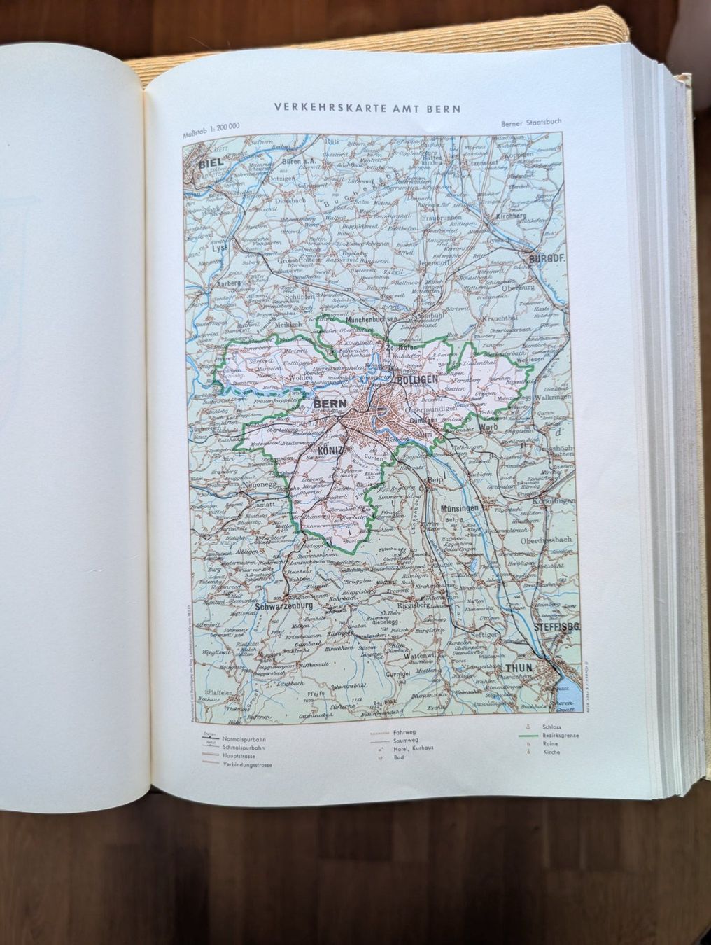 Bücher: Berner Staatsbuch 1968 – Gebraucht aus Utzenstorf von Retep111 1