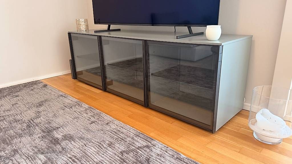 TV Möbel: "Orme" Designer TV-Lowboard | TV-Sideboard – Gebraucht aus Rapperswil SG von mar_2yqt