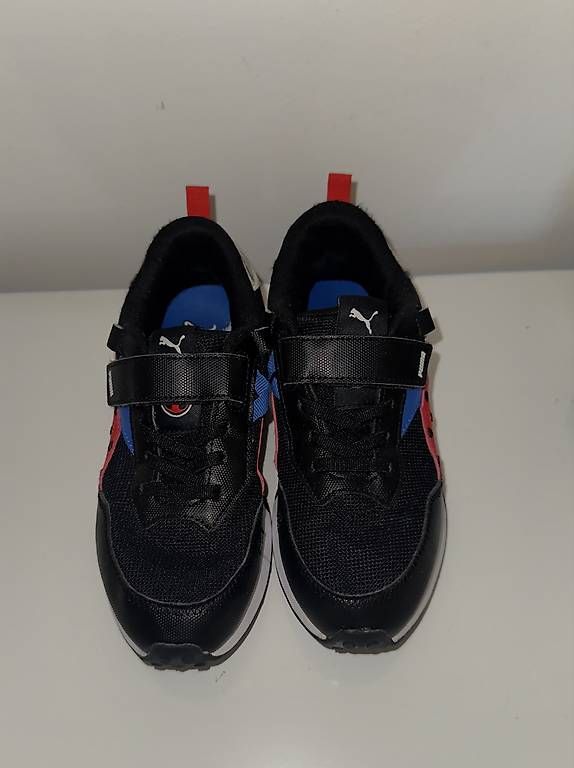 Puma Scarpe per ragazze: Puma-Sneaker 34 – Usato da Binningen venduto da rit_7nbr