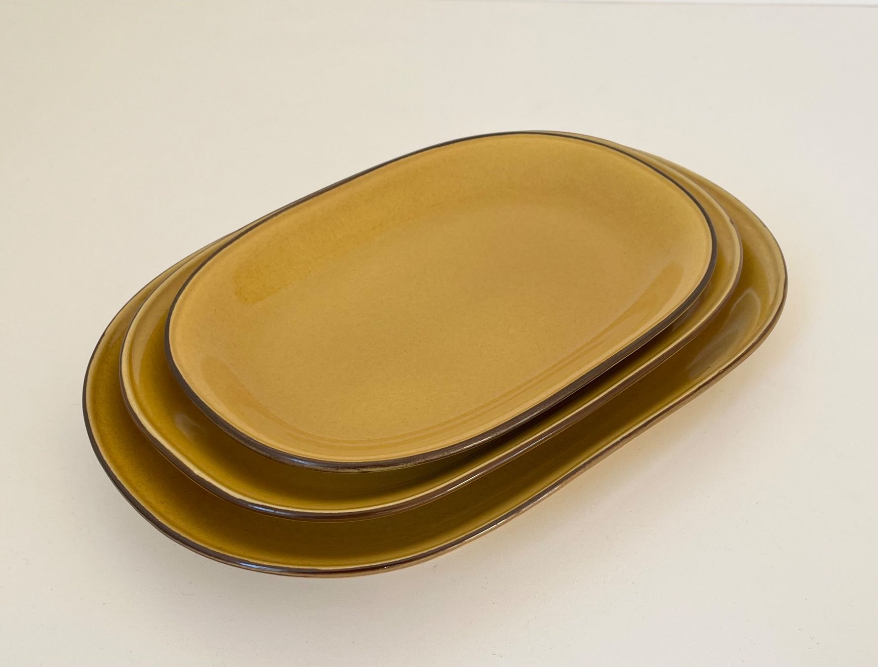 Rössler Piatti di portata: Rössler- 3 Platten / plats - 36/32/28 cm – Usato da Bern venduto da Vin-tage