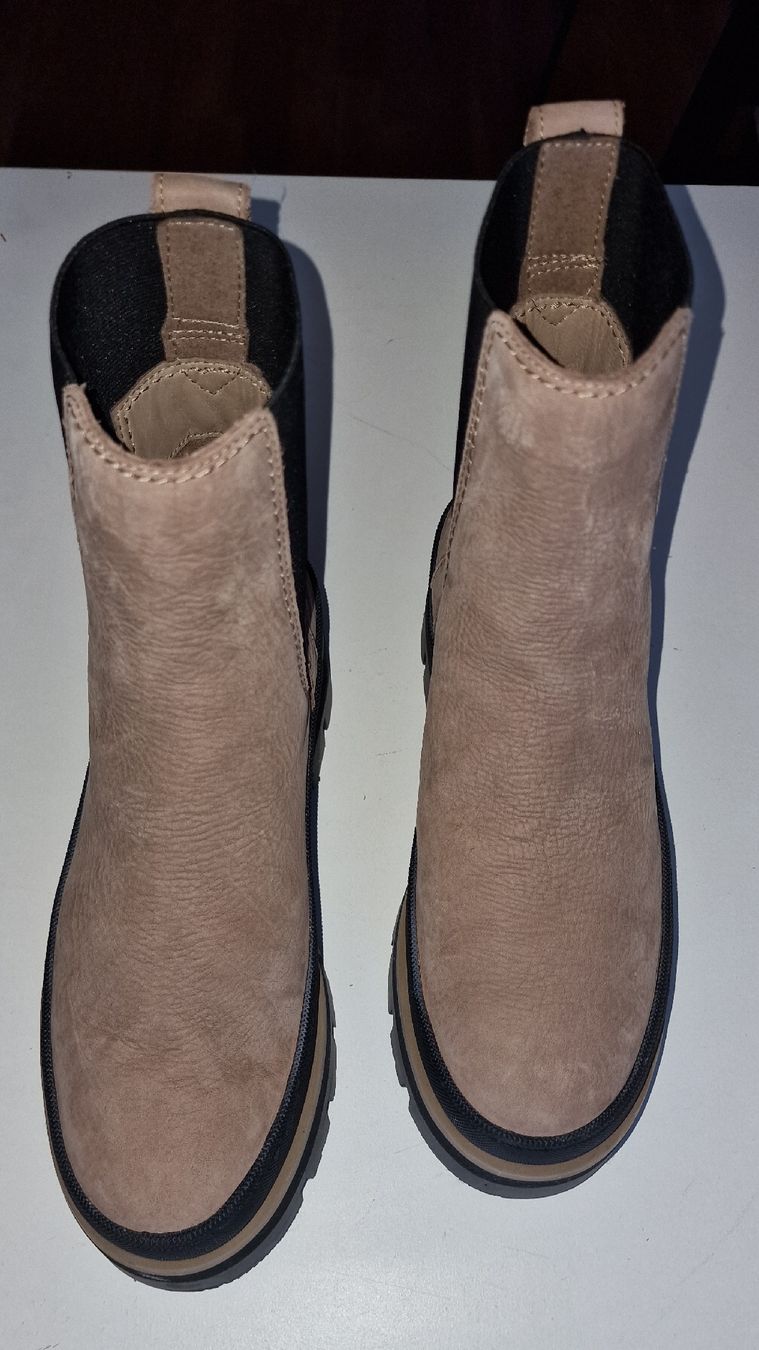 Clarks Scarpe da donna: Clarks Stiefeletten Gr. 38 – Nuovo e nell'imballaggio originale da planken venduto da car_5clc
