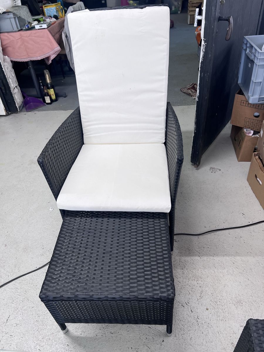 Set di tavolo e panche: Lounge Set Sunfun, 6 Stück (46) – Usato da Glattfelden venduto da bro_f2vv 1