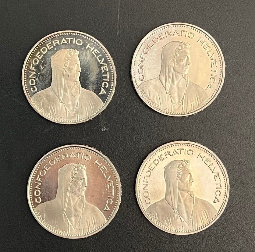 Tutti le monete: 4x5 FRS STGL/FDC 2013/2012/2011/2010 – Nuovo e nell'imballaggio originale da Courgenay venduto da Kolfree 1