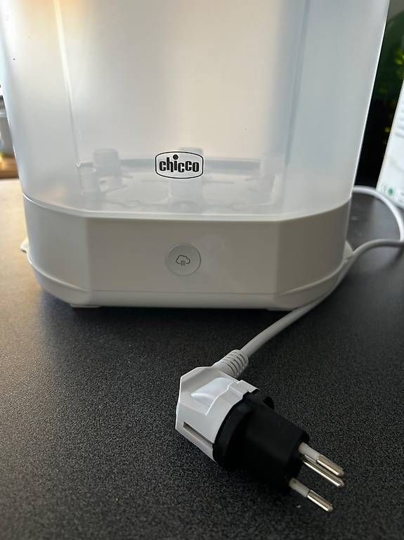 Pasti del neonato: Chicco Dampfsterilisator – Usato da Solothurn venduto da nic_p5qz 2