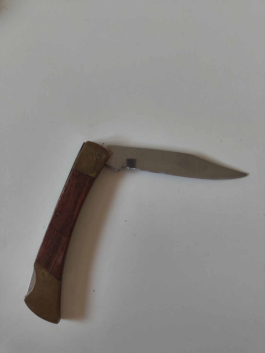 Taschenmesser: Klappmesser Holzgriff Messing Backen gebraucht 19 cm – Gebraucht aus Männedorf von goe_v5z2 1