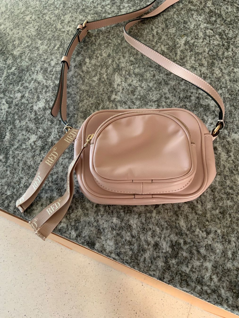 Valentino Borse da donna: Red Valentino Täschchen – Nuovo (secondo la descrizione) da Uerkheim venduto da erdf 2