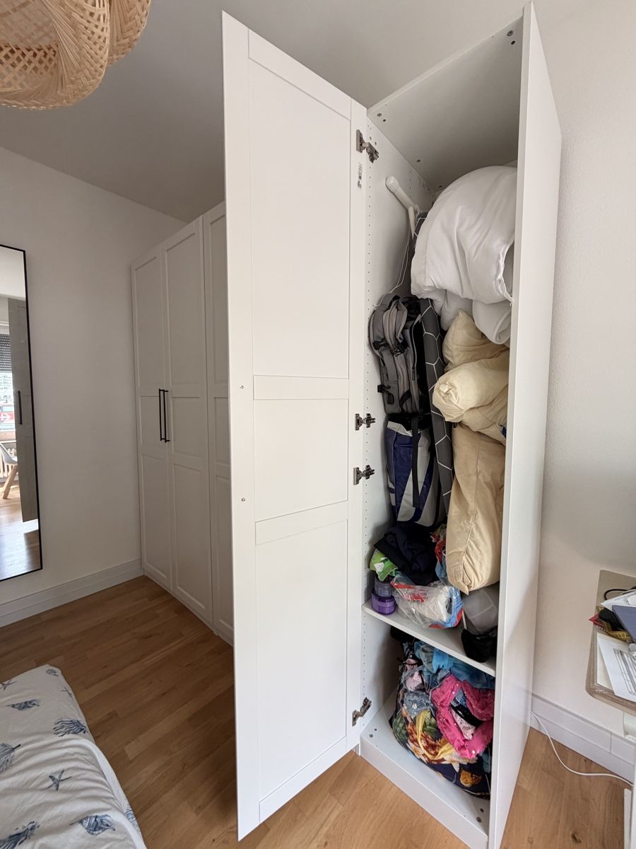 Ikea Armoires: IKEA PAX with LED Lighting – D'occasion à Zürich par mar_h7x7 1