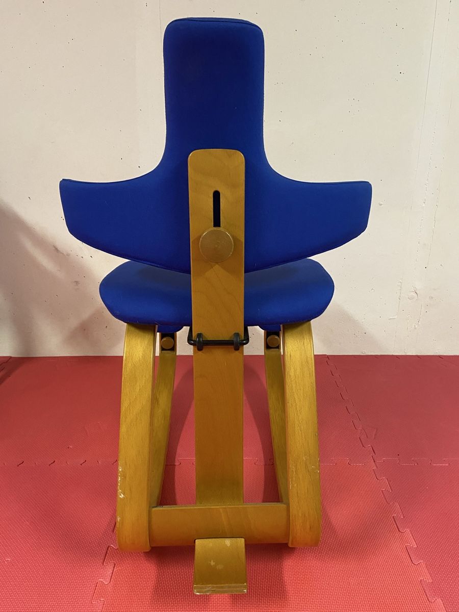 Stokke Stühle: Stokke Bürostuhl blau – Gebraucht aus Mauren TG von Galena 3