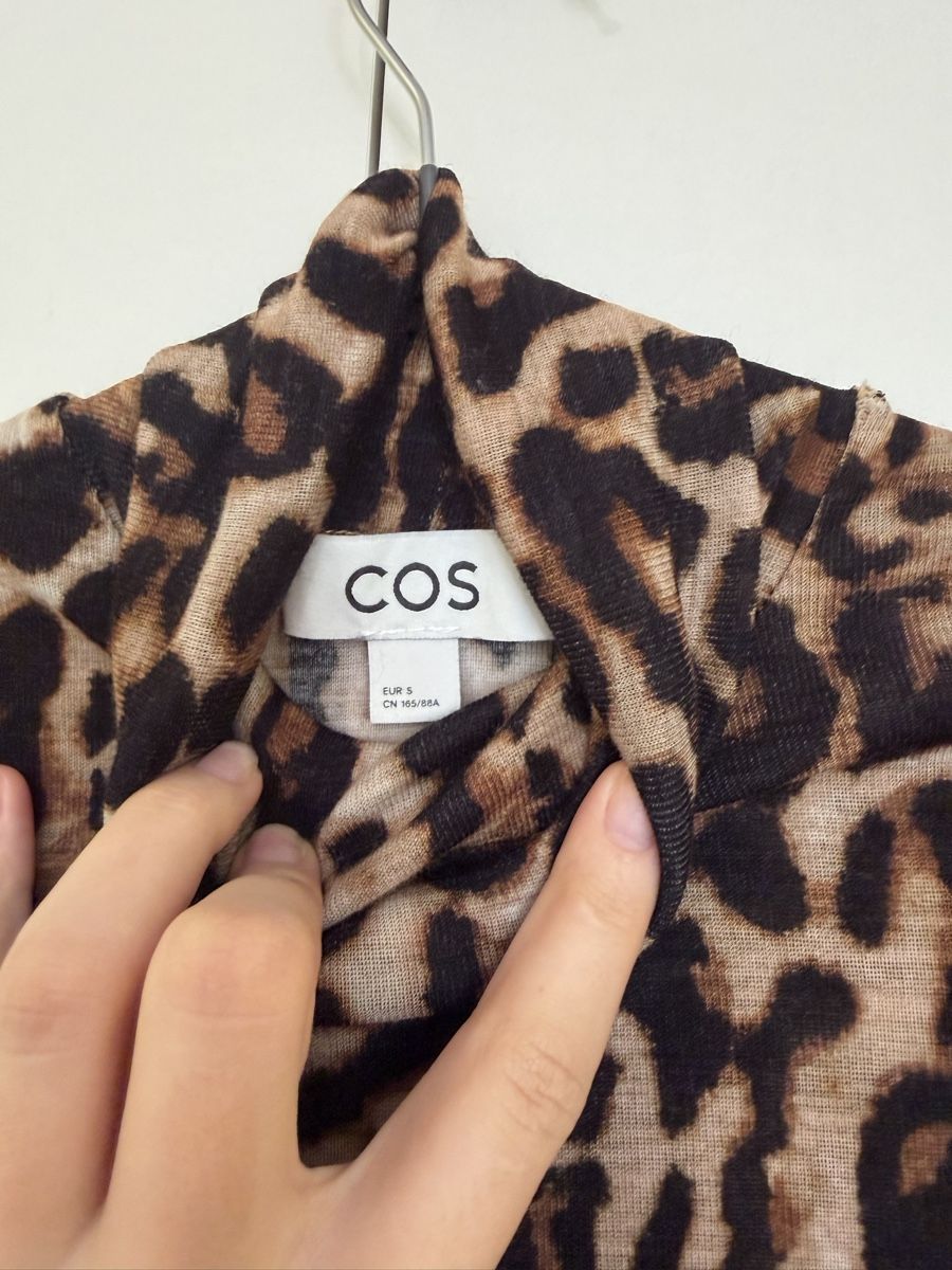 Cos Tops: COS Turtle Neck Top Leopard Print Size S – Neuf (Voir description) à Puplinge par yav_9r9f 1