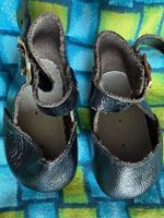 1 Paar Puppenschuhe, Schuhe schwarz, Leder, Schnalle, 7 cm
