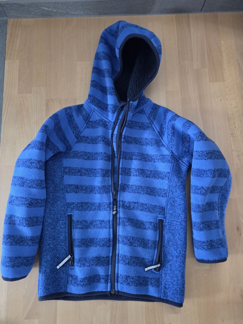 Jacken & Mäntel: Warme Jacke – Gebraucht aus Vinelz von man_t2q9