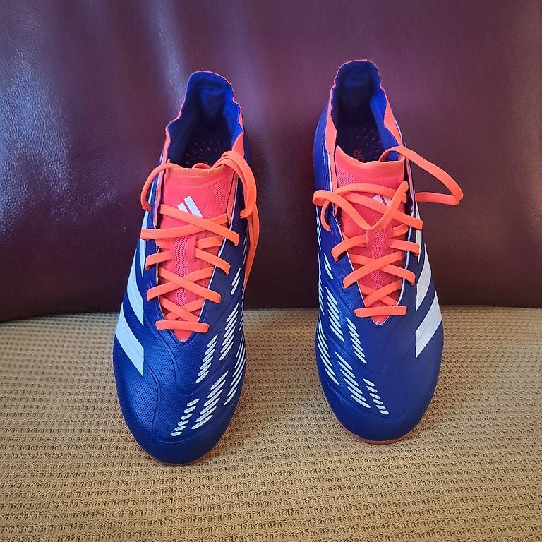 Herrenschuhe: Fussballschuhe  – Gebraucht aus Neftenbach von sam_jbb5