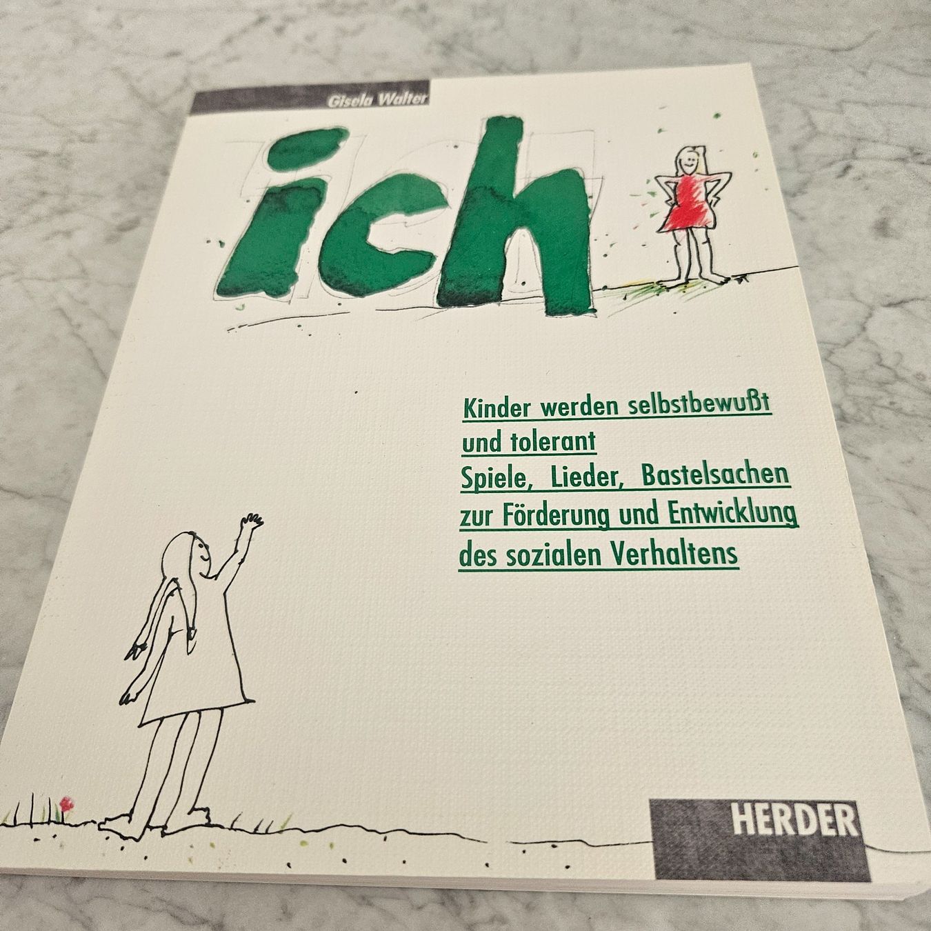 Libri: Ich Kinder werden selbstbewusst und tolerant – Usato da Uster venduto da Sonnenblume212