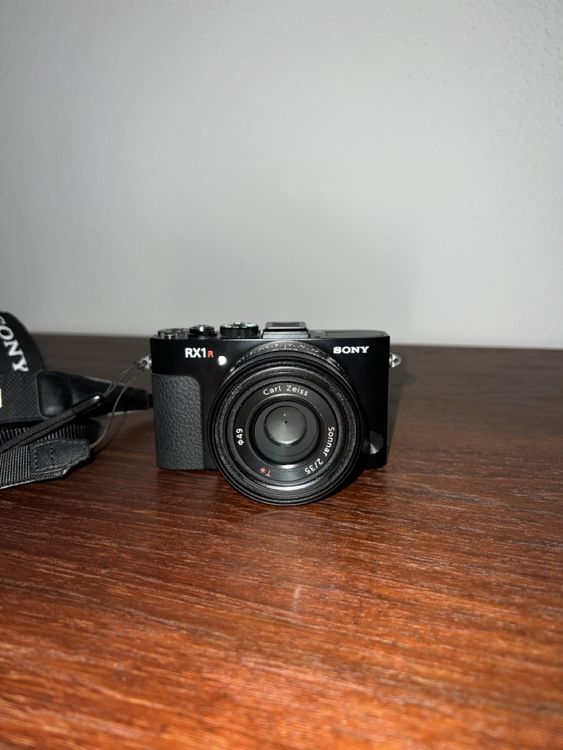 Sony RX1R Mark1 Full Frame Camera (Gebraucht) in Basel für CHF 799 ...
