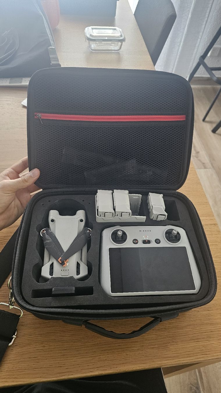 DJI Modellismo RC: dji mavic 3 pro mini - Transportkoffer / Etui – Nuovo (secondo la descrizione) da Dottikon venduto da b-brain
