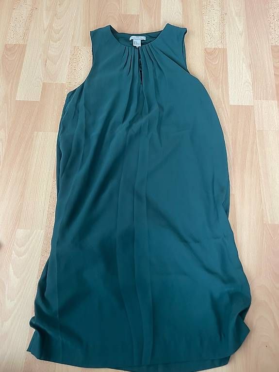 Kleider: Ärmelloses Kleid H&M – Gebraucht aus Bülach von Fionaann10