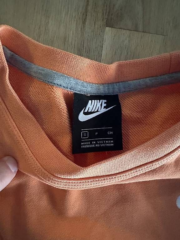 Maglioni & Felpe: Nike Pullover S – Usato da Interlaken venduto da raphael26 1