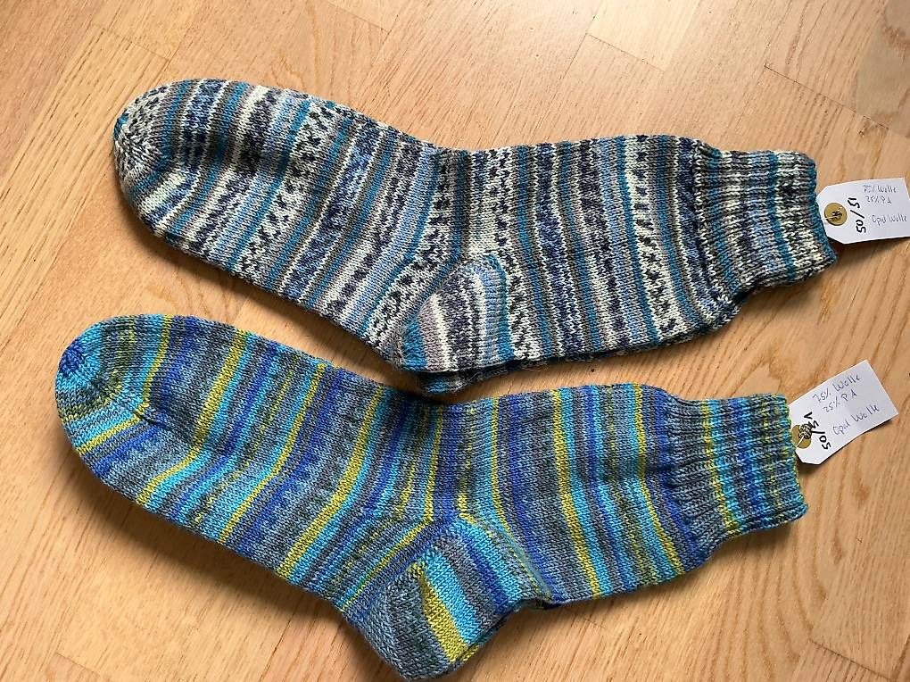 Chaussettes: Socken Gr 50/51 handgestrickt  – Neuf avec emballage d'origine à Liestal par Strigg-Grossmami