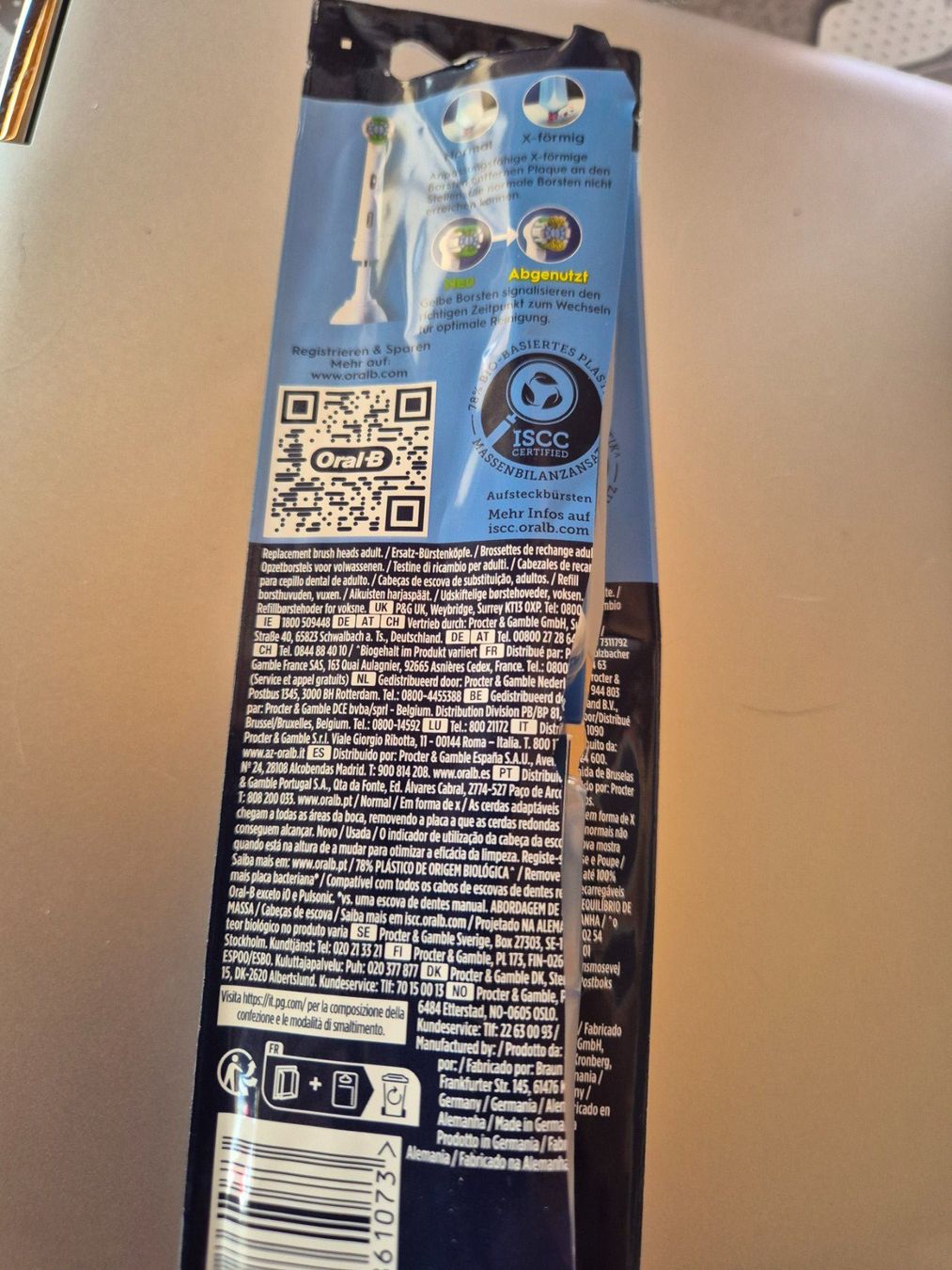 Oral B Cura dei denti: Oral-B  8  tetes de rechange – Nuovo (secondo la descrizione) da eschert venduto da brichou 1