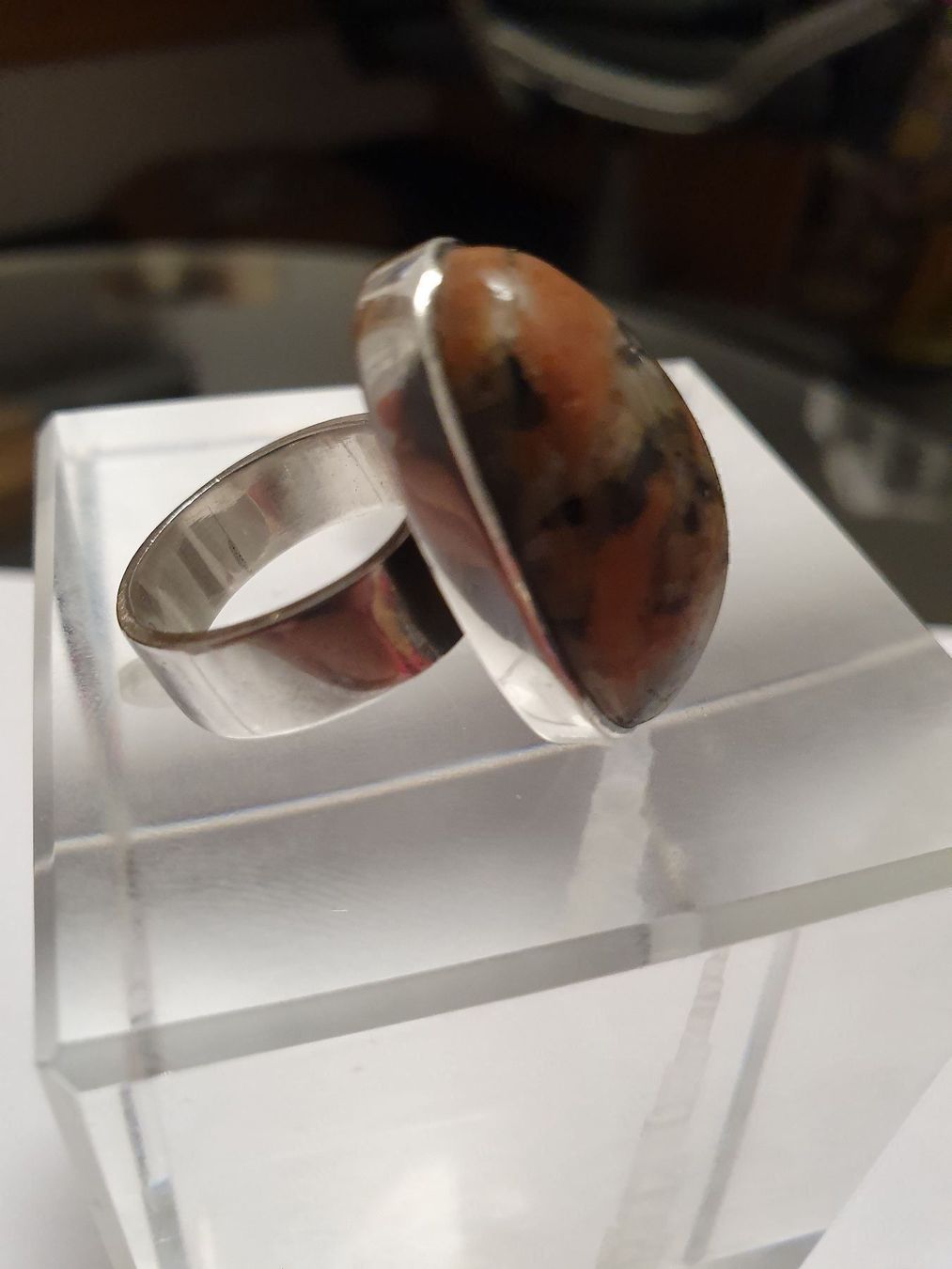 Anelli: Und wieder ein opulenter Pracht-Ring – Usato da Wohlen AG venduto da palmsprings