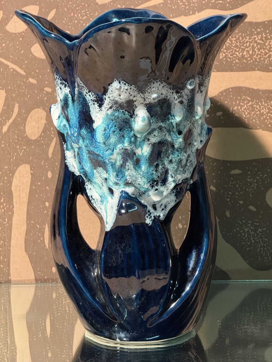 Vasen & Gefässe: Vase Unique en Céramique Bleue – Gebraucht aus Lausanne von vas_mbk2