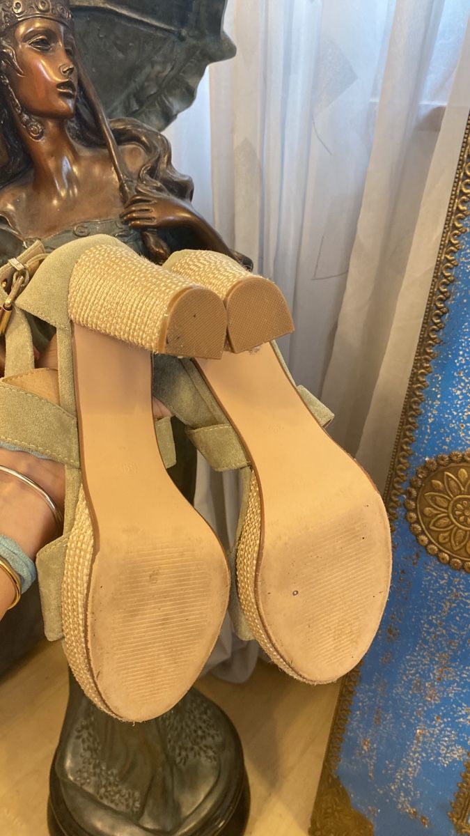 Graceland Damenschuhe: Schuhe Graceland Sandale high heels – Gebraucht aus Obfelden von tan_9lj9 5