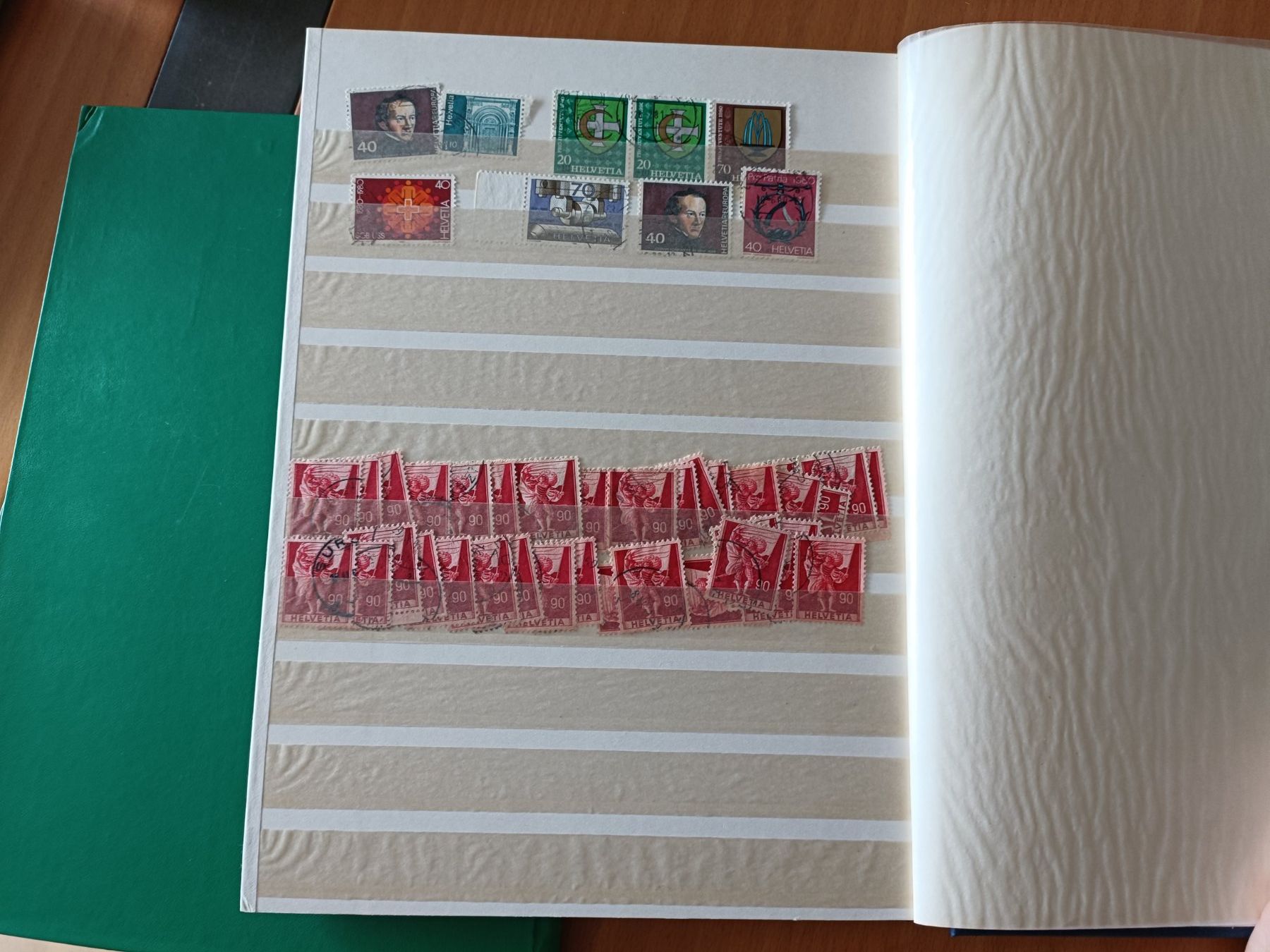 Album: Briefmarken Album – Usato da Luzern venduto da tristan696 8