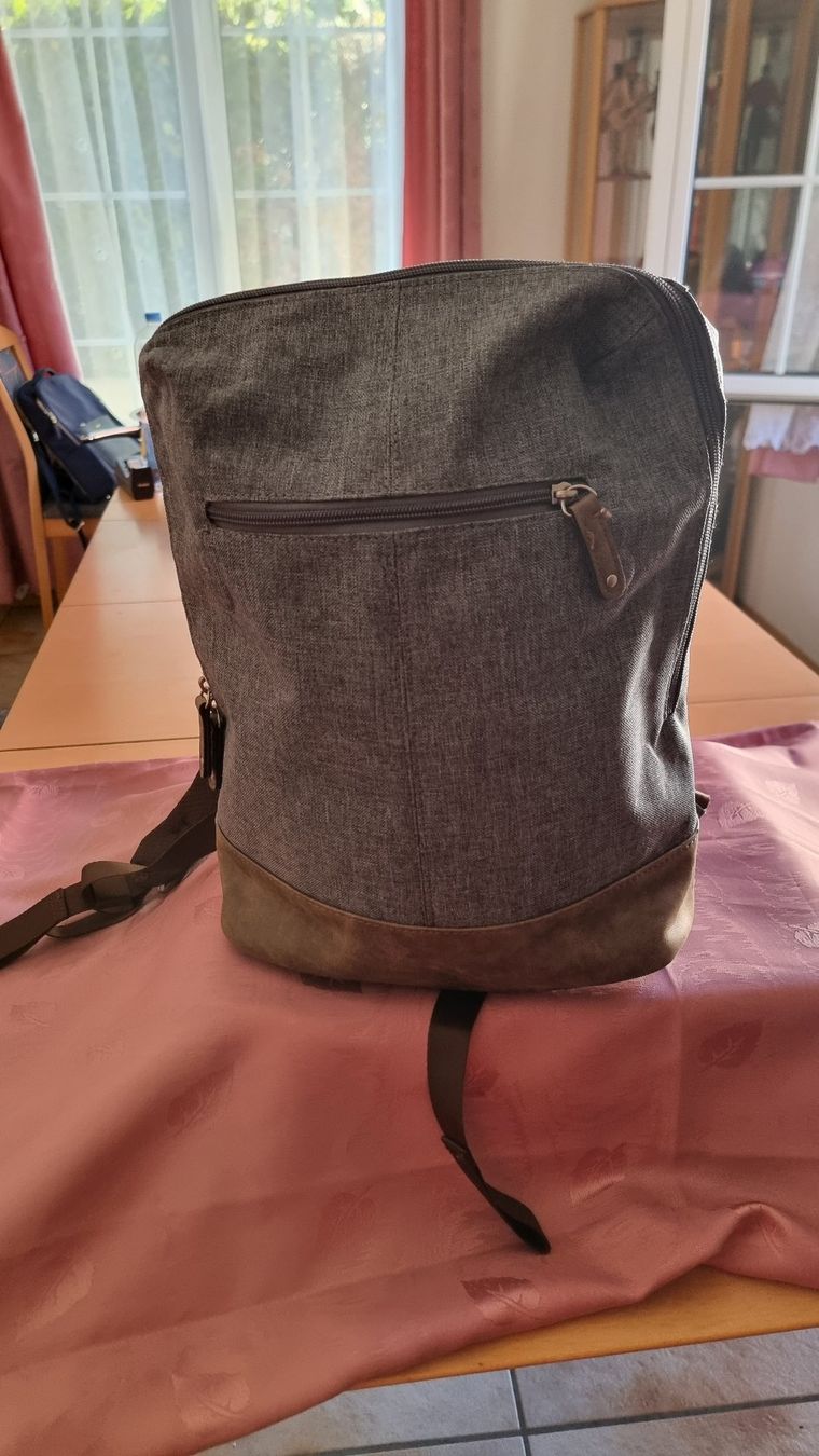 Zwei Rucksäcke: Original "Zwei" Rucksack Olli OR13 stone NEU! – Neu (gemäss Beschreibung) aus Raron von Skyler68 2