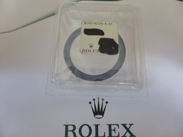 Rolex Orologi: ROLEX Lünette-Einlage GMT " PEPSI "  Ref: 16750 / 1675/0 – Nuovo e nell'imballaggio originale da Gonten venduto da luegemol 2