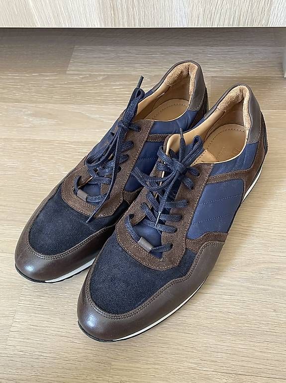 Scarpe da uomo: Baskets en cuir taille 44 – Usato da La Tour-de-Peilz venduto da K_L