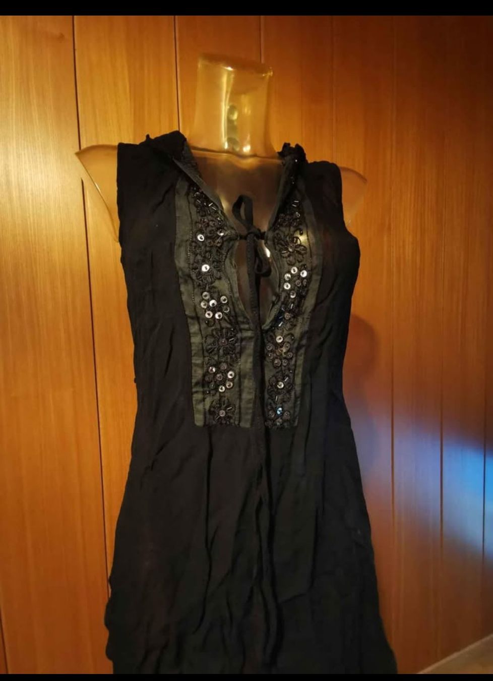 Vestiti: Damen Kleid Gr. 36/S mit Kapuze – Usato da Dübendorf venduto da Me_sa 1