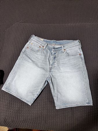 Levi's 501 Shorts W30 sehr guter Zustand