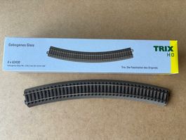 Trix 62430 Gebogenes Gleis R4