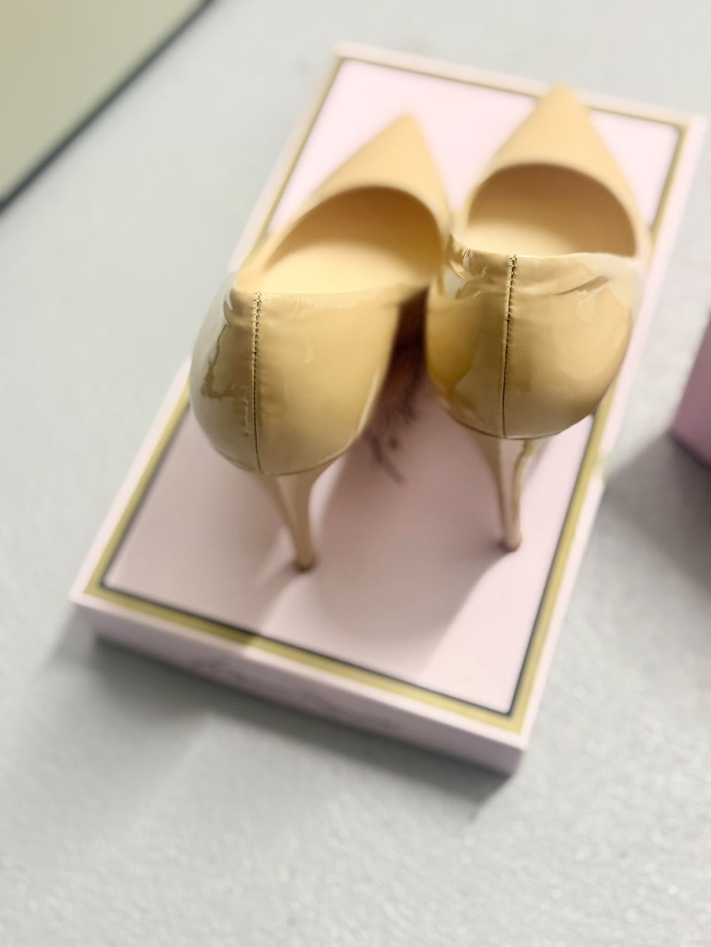 Chaussures femmes: Pumps  – D'occasion à Stäfa par Armin_Dervic 2