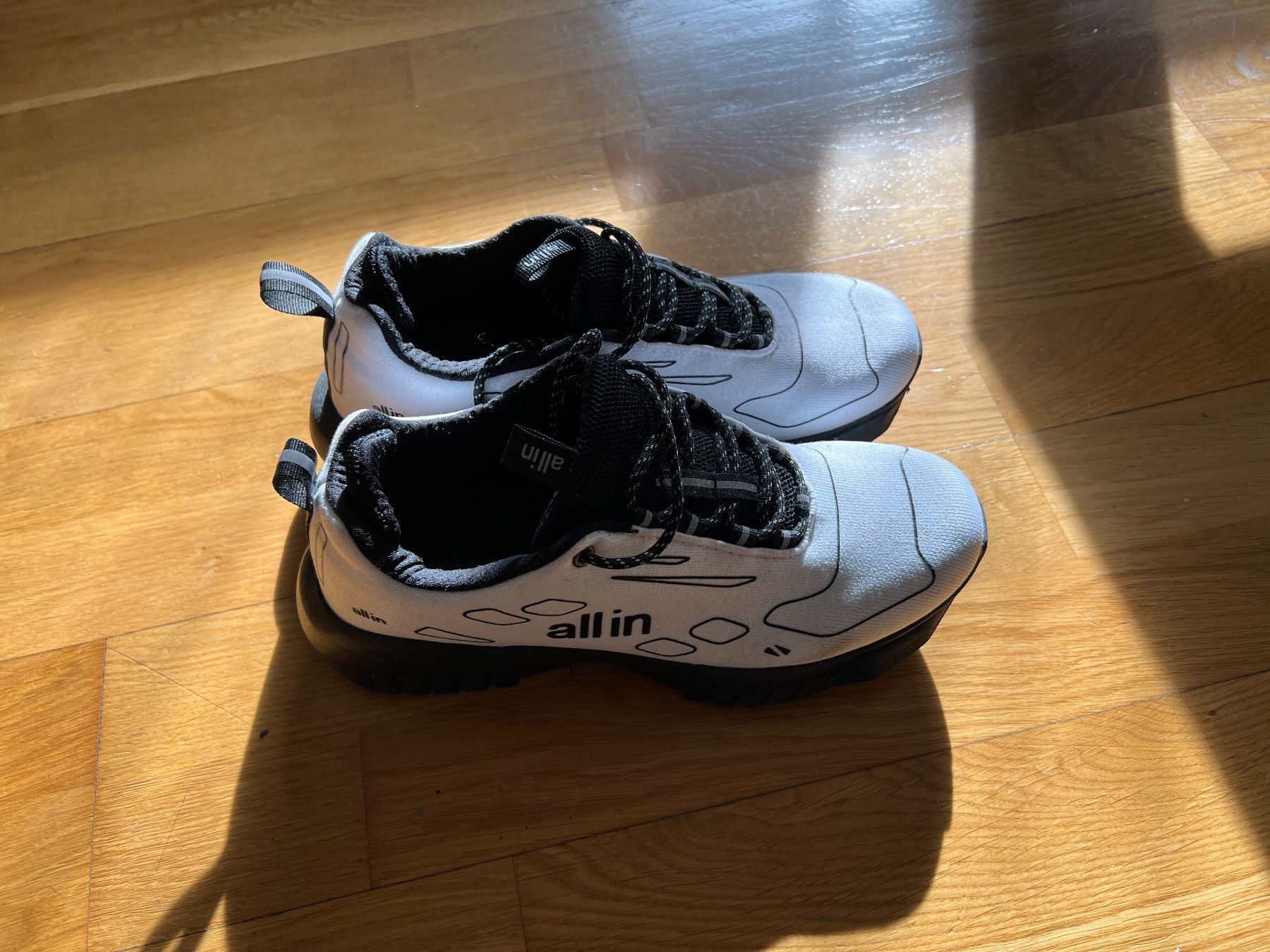 Scarpe da uomo: ALL IN supply Geo sneakers – Usato da Renens VD venduto da ale_q6bz 1